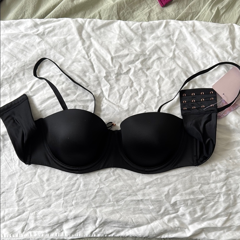Savage x Fenty Black Caviar Strapless Bra
